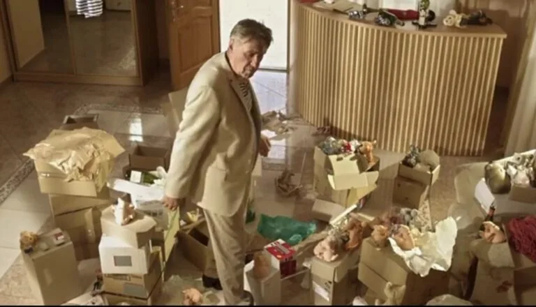 Момент из 8 серии 4 сезона